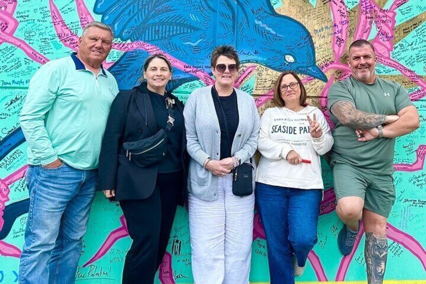 2 Hour Terror and Mural History Belfast taxi Private Tour