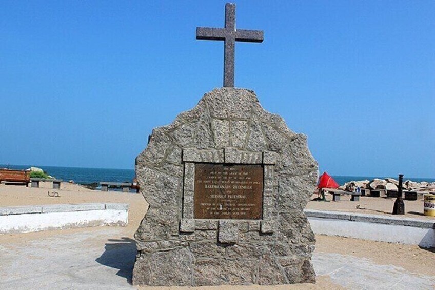 Private Day Tour from Pondicherry to Tranquebar Treasures