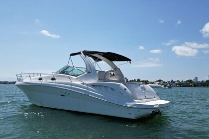 58 ft private tour in Miami, Yatch Rental 4 to 8 hours, 13 people
