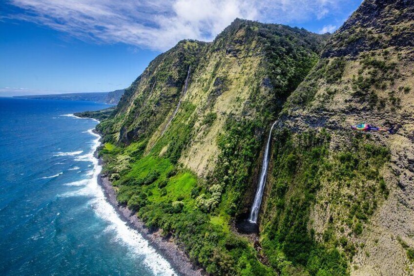 Kohala Coast Volcano Waterfalls-90 Min Heli Tour-Doors Off or On