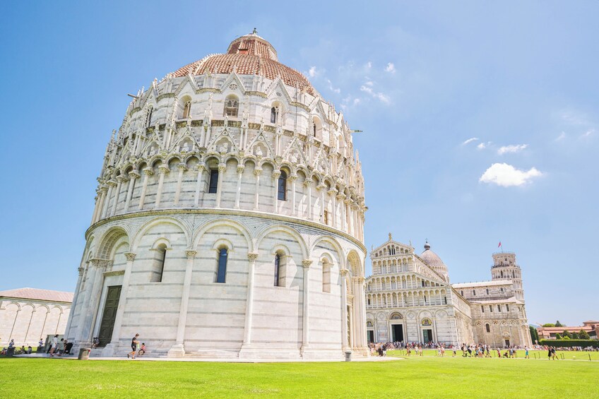 From Florence: Pisa Guided Day Tour