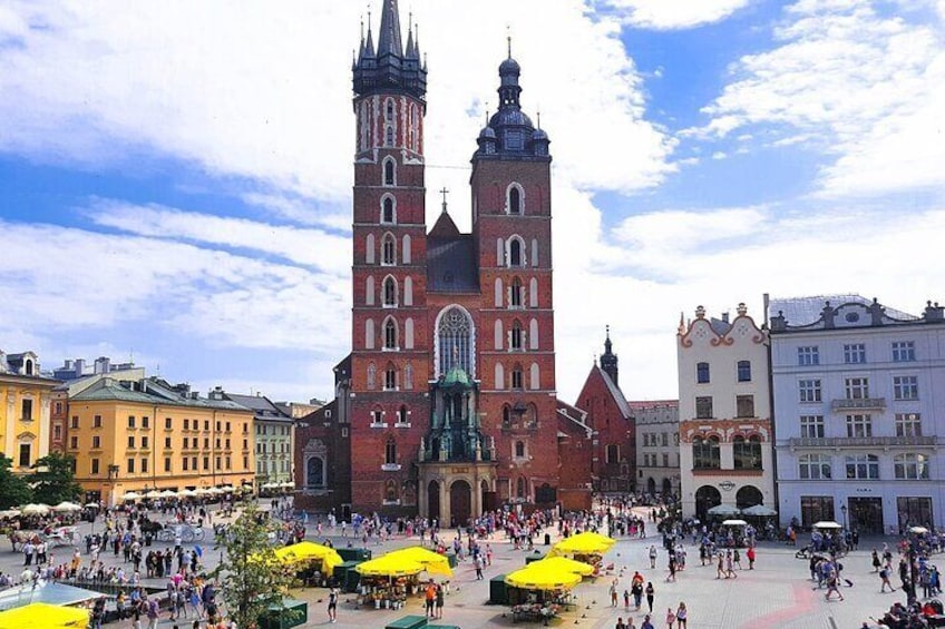 Krakow - Old Town Private Historic Walking Tour