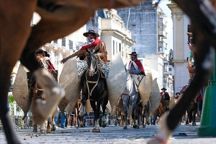 Défilé traditionnelle de gauchos