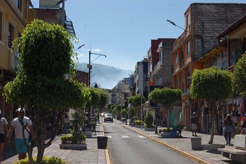 Calle Ambato