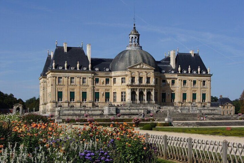 Elegant Private Day Trip: Vaux-le-Vicomte from Paris with Pickup