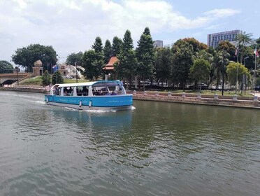 Descubre el encanto de Melaka en un crucero por el río