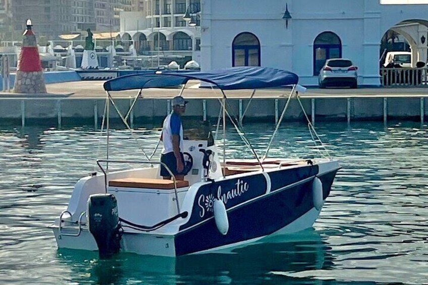 Boat Rental without License