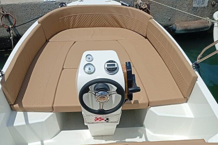 New 2025!!! Unlicensed Boat Rental in Marbella