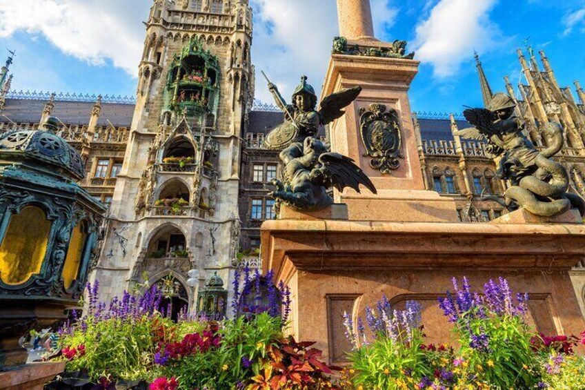 Tour through the city centre of Munich