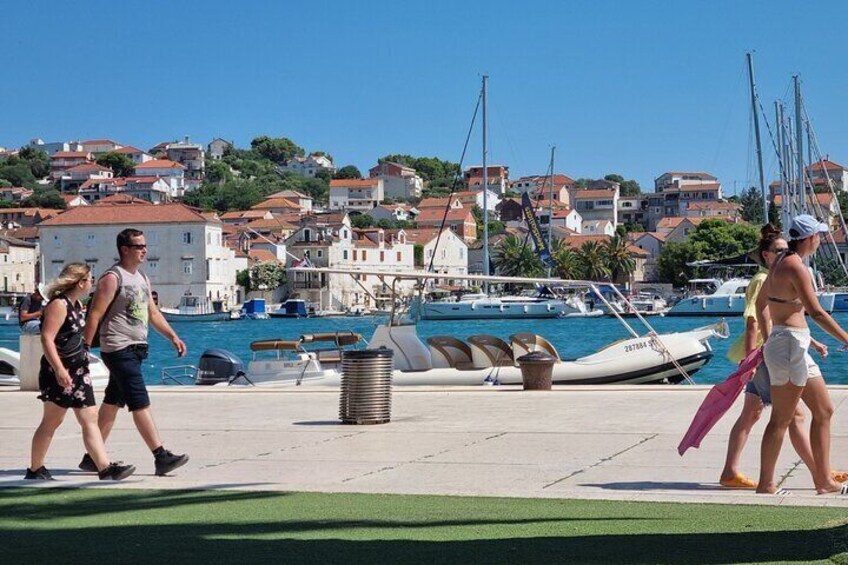 Trogir, Blue Lagoon, and 3 Islands Luxury Speedboat Tour in Split