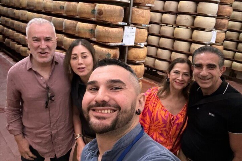 Visiting the Parmigiano Reggiano diary farm