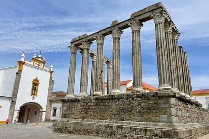 埃武拉和蒙薩拉斯全日私人旅遊