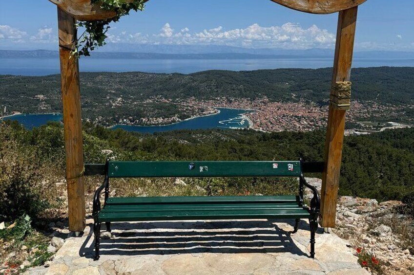 Hum Hill Escape Scenic Hike and Picnic in Vela Luka