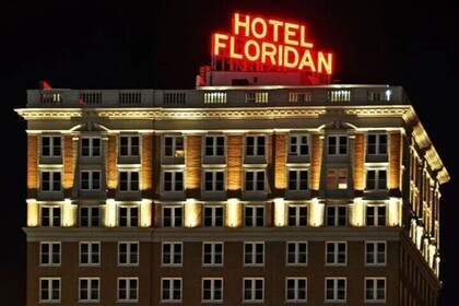 Tampa: Ghost & History Tour by Silent Slayer Ghost Tours