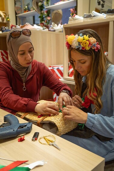 Design and Craft a Raffia Bag in Puerto Plata