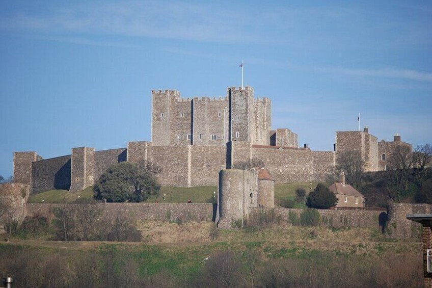 Canterbury Dover Castle and White Cliff Private Tour with Passes