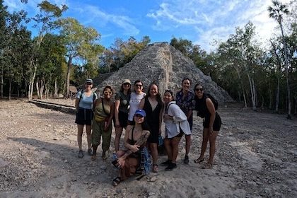 Privétour naar Coba, Lagoon, Spider Monkeys en Maya Community