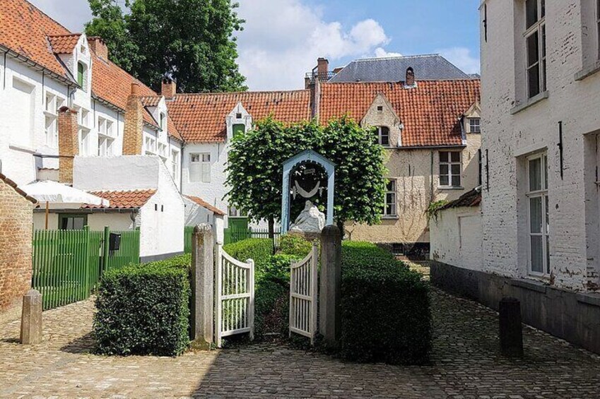 Private Guided Historic Walking Tour in Lier