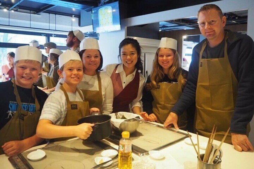 Let's make ONIGIRI(Rice ball) at Professional Cooking Studio