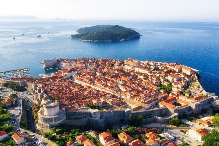 From Budva: Dubrovnik Medieval Highlights Day Trip