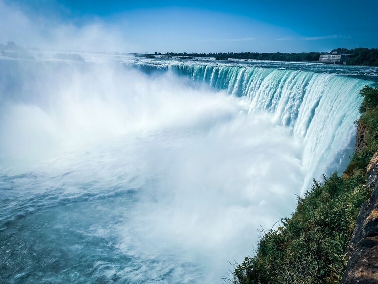 VIP First Access Maid of the Mist & Cave of the Winds Tour