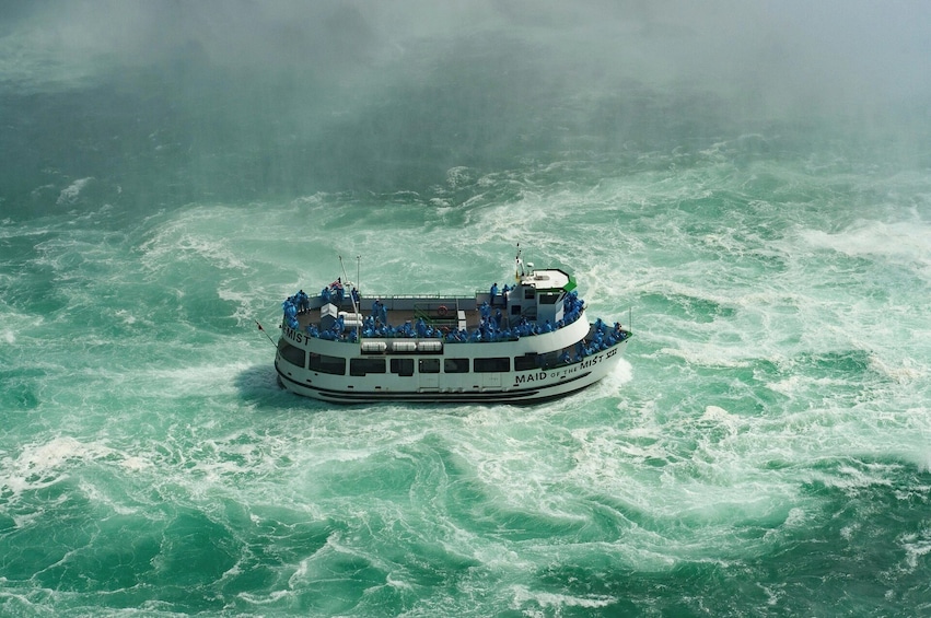 VIP First Access Maid of the Mist & Cave of the Winds Tour