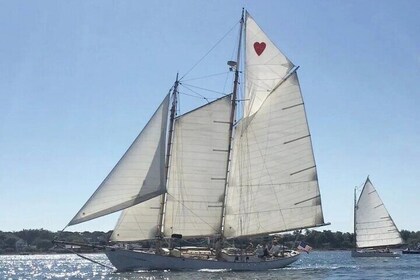 2-Hour Private Morning Charter on Heart's Desire in Casco Bay