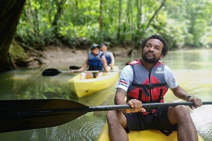 Safari by Kayak on Rio Peñas Blancas