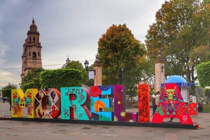 Morelia Tour: Walk in City centre and San Nicolas University