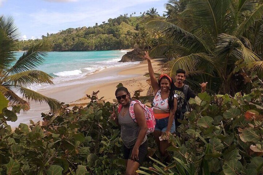 Private Full-Day Jungle to Shoreline Hiking Tour of Las Galeras