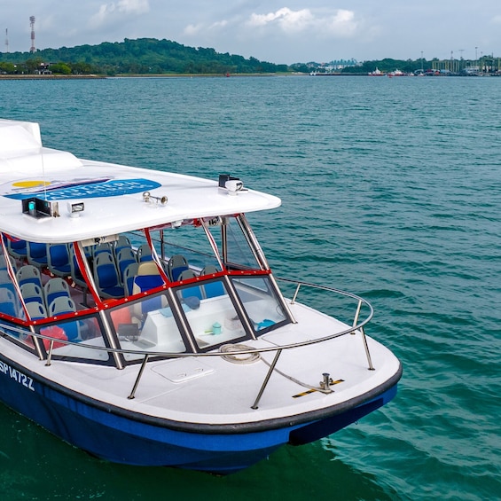 Southern Albatross - 1hr Cruise to explore Singapore's Southern Islands