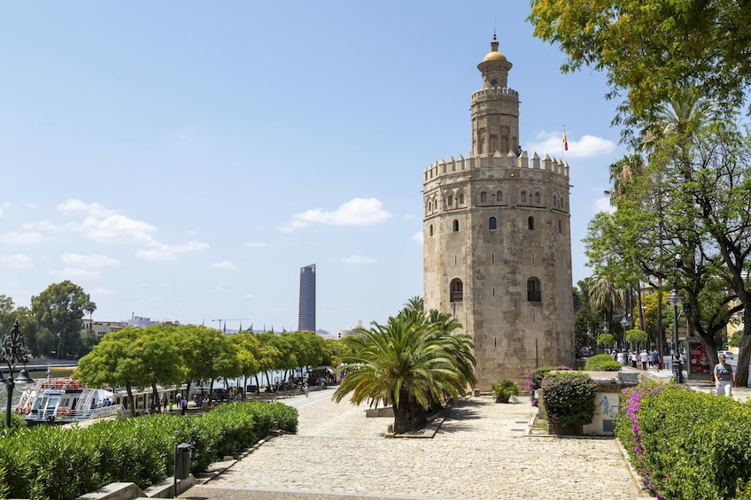 Seville Cultural Tour with Local Guide from the Algarve