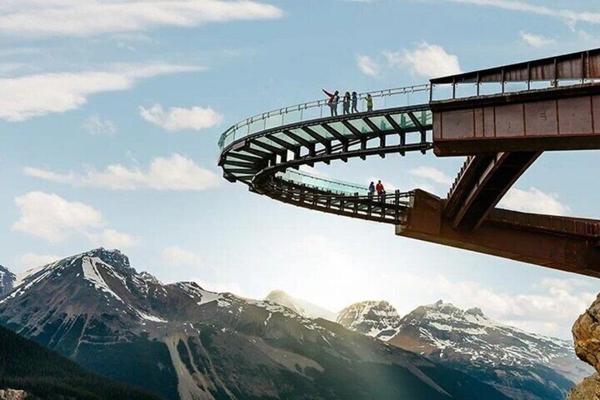 Private Columbia Icefield Tour with Glacier Skywalk & Peyto Lake