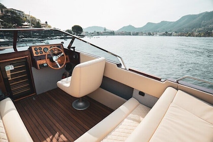 Tour en barco por el Lago de Como