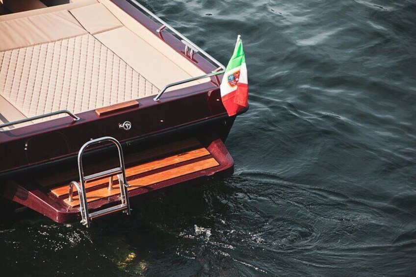 2 ore di tour in barca sul Lago di Como