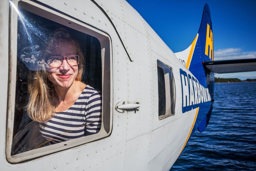 From Vancouver: Round-trip Day Trip to Whistler by Seaplane