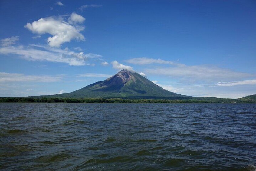 Private Tour Ometepe trekking Volcano Concepcion