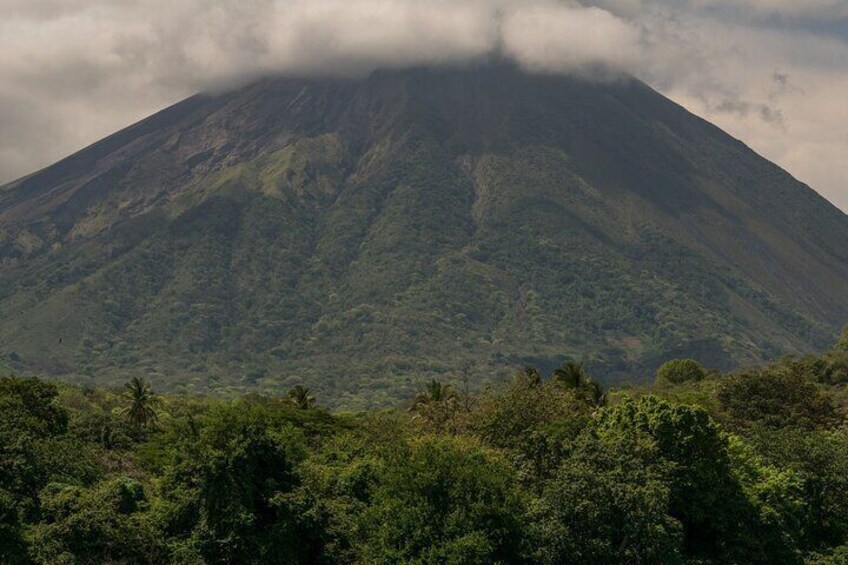 Private Tour Ometepe trekking Volcano Concepcion