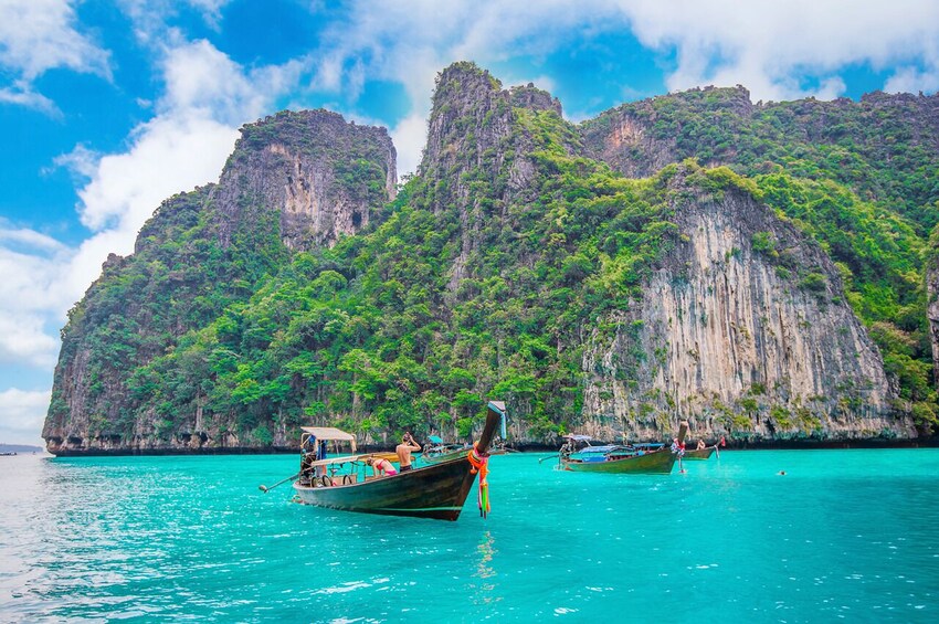 Phuket: Join Tour Maithon Island, Phi Phi Island, Maya Beach & Khai Island