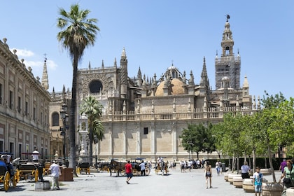 Sevilla Stadtbesuch mit Shopping Zeit