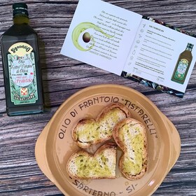 Sarteano: Tasting of oils and bruschetta