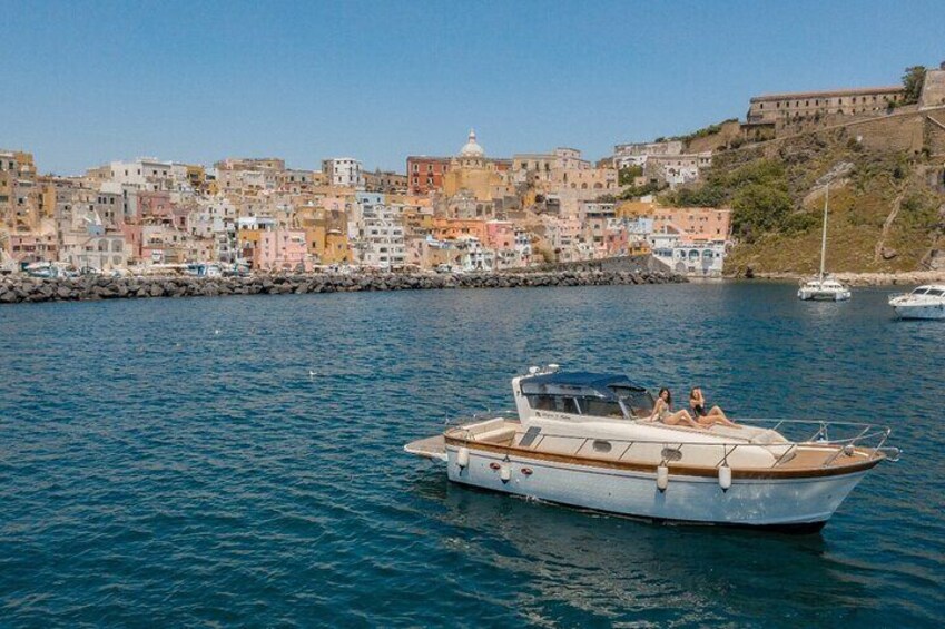 Day on a boat in Procida