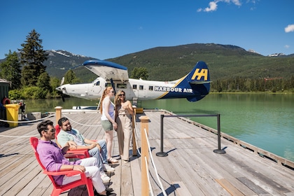 Flug mit dem Wasserflugzeug von Vancouver nach Whistler und zurück mit dem ...