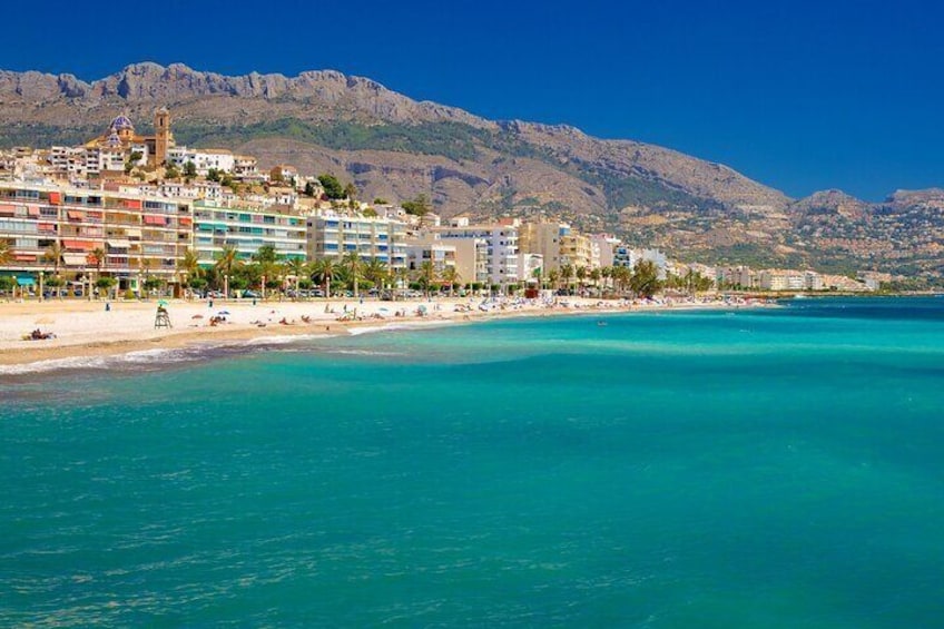 From Valencia & Calpe: Guadalest, Altea & Algar Waterfalls
