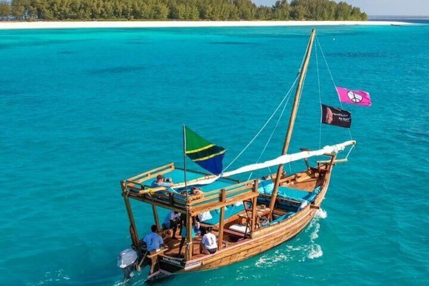 Full Day Mnemba Island Luxury Sail in Zanzibar