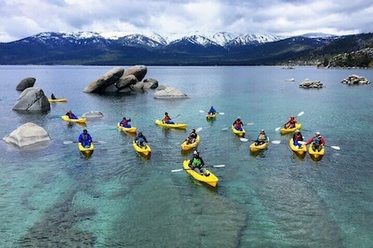 Entdecken Sie Lake Tahoe Kayak Tour