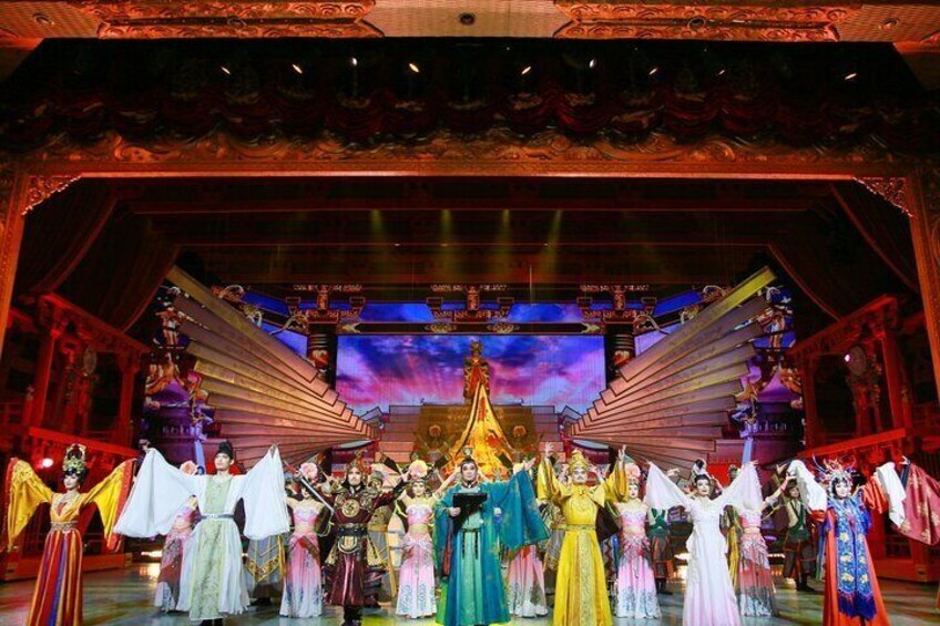 Xi'an Tang Dynasty Music & Dancing Show With Dumplings Banquet