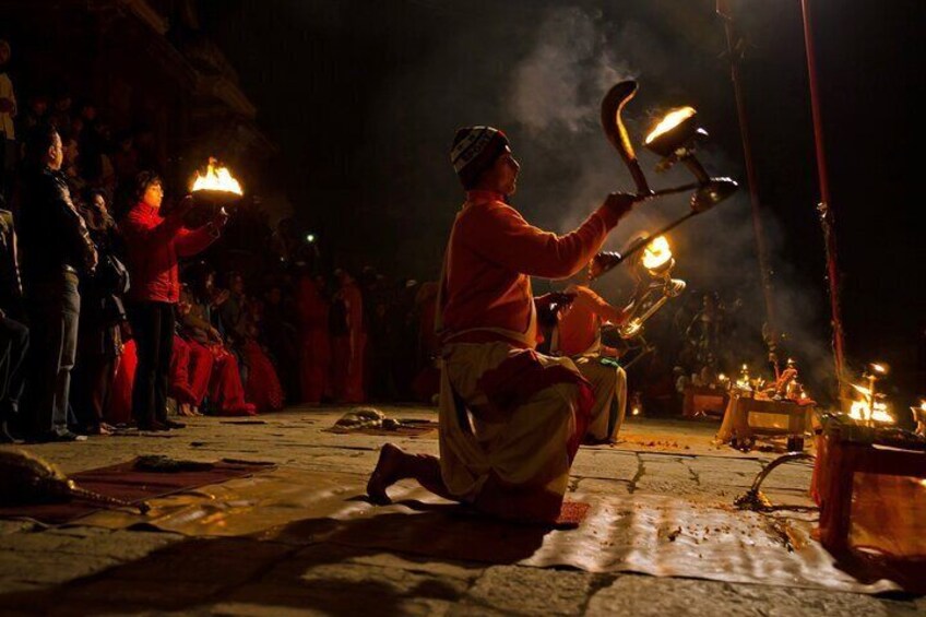 Kathmandu Evening Aarati Tour at Pashupatinath