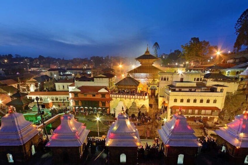 Kathmandu Evening Aarati Tour at Pashupatinath