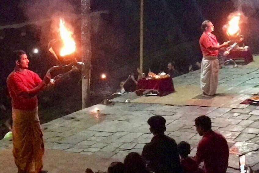 Kathmandu Evening Aarati Tour at Pashupatinath